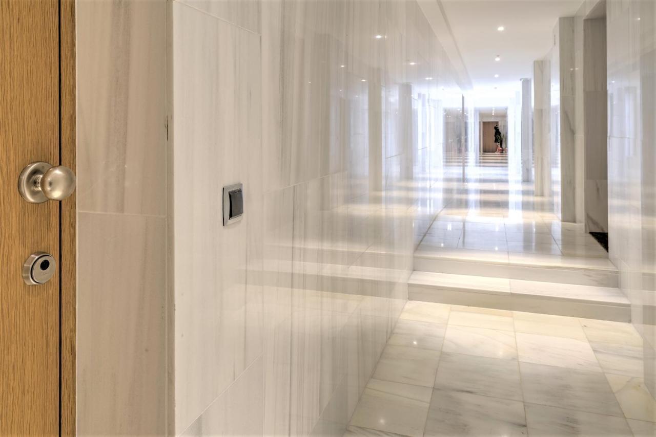 The Antwerp Marble Lodge ภายนอก รูปภาพ