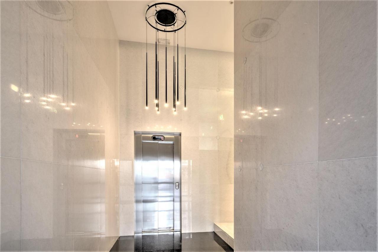 The Antwerp Marble Lodge ภายนอก รูปภาพ